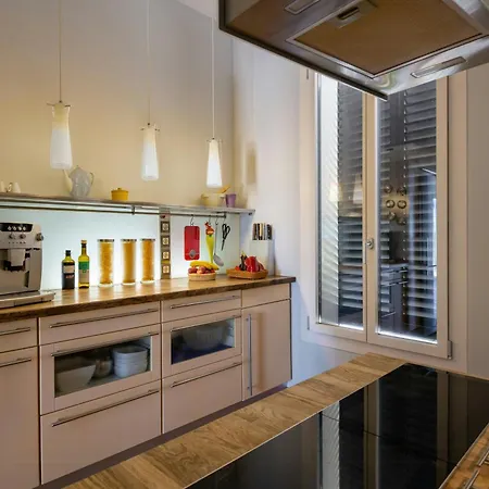 Sea View In The Hills Of Dom wakacyjny Nicea